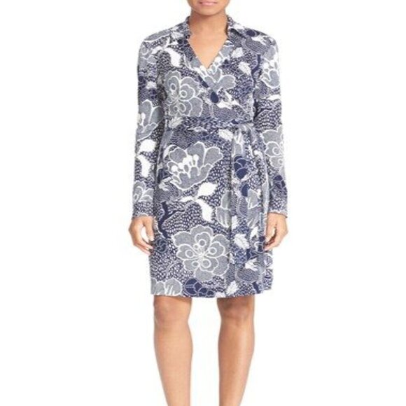 Diane von Furstenberg 'New Jeanne Two'  Wrap Dress size 2 - Picture 1 of 4